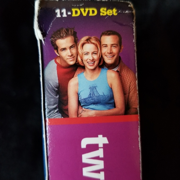 EXTREMELY RARE "Two Guys and a Girl" Complete Series DVD Box Set. - Picture 6 of 16